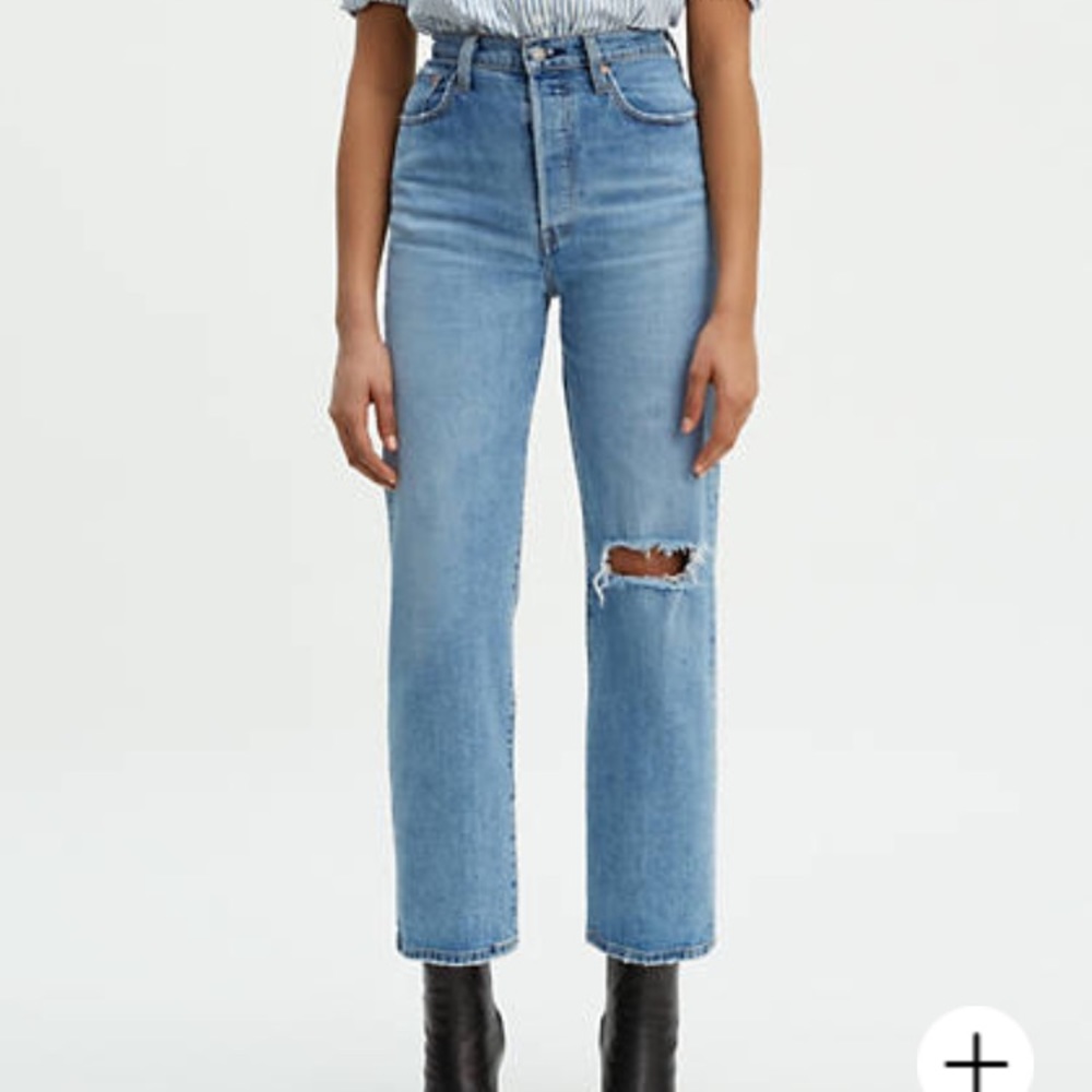 Levi’s Ribcage Ankle Straight Jeans